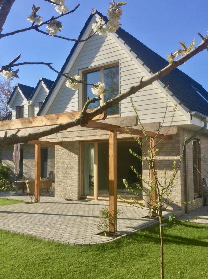 Moorblick! Grosse Dachwohnung Mit Kamin Und Sauna Leck Exterior photo